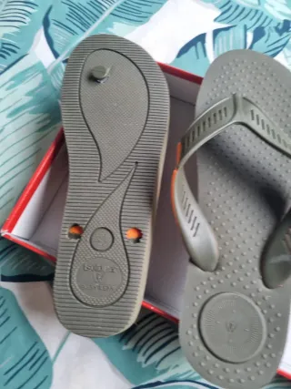 Chanclas Isotoner Verde Oliva y Naranja