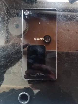 Sony Xperia Nero