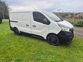 Nissan NV300 2019