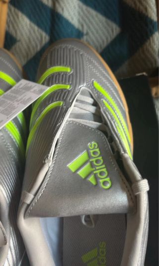 Zapatillas Adidas Predator Sal t43 1/3 a estrenar
