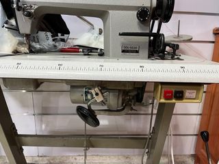 Máquina  industrial SunStar KM-250A-7S y juki