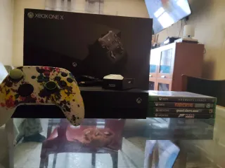 Xbox One X 1TB con Mando y Juegos