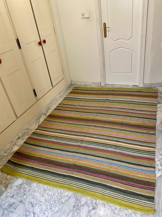 Alfombra de lana multicolor