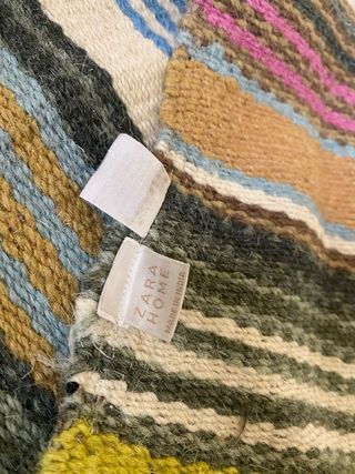 Alfombra de lana multicolor
