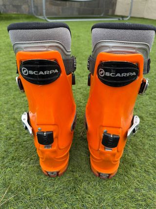 Botas esquí travesía Scarpa Laser