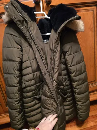 Chaqueta larga impermeable y cálida