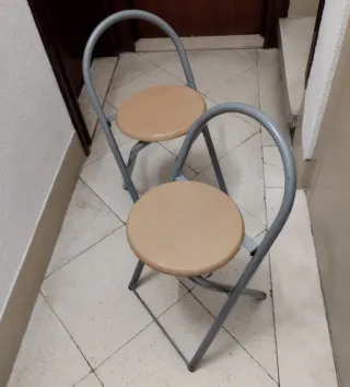 2 Taburetes Madera y Metal