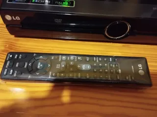 Reproductor LG 5.1 + Subwoofer