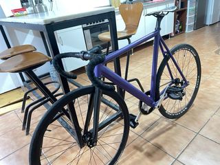 Bicicleta Fixie Morada