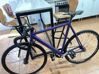 Bicicleta Fixie Morada