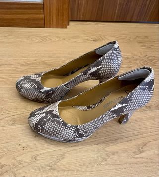 Zapatos tacón Clarks Anika Kendra piel serpiente