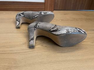 Zapatos tacón Clarks Anika Kendra piel serpiente