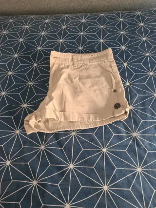 Lote de Pantalones cortos vaqueros mujer.