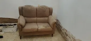 Sofá de 2 plazas beige
