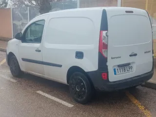 Renault Kangoo 2021