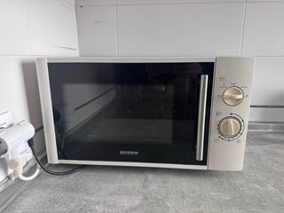 Microondas Severin Blanco