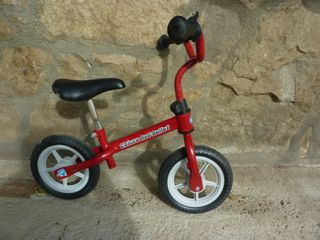 Bicicleta Chicco sin pedales Roja