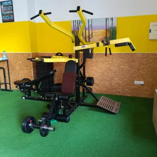 Máquina Multifuncional Gimnasio
