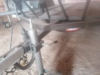 Remolque 3 motos con papeles.Esta nuevo