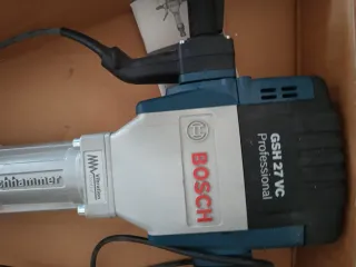 Martillo Bosch GSH 27 VC Profesional