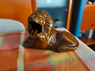 Cenicero Vintage León Años 70