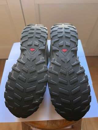 Zapatillas Salomon Gore-Tex Negras