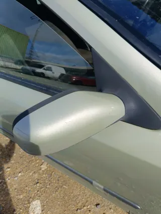 Renault Laguna Despiece o Entero