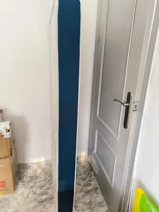 Cama individual blanca 70cm y colchón