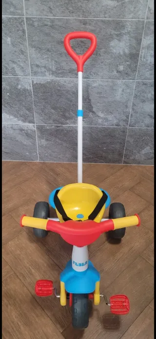 Triciclo Feber para niño