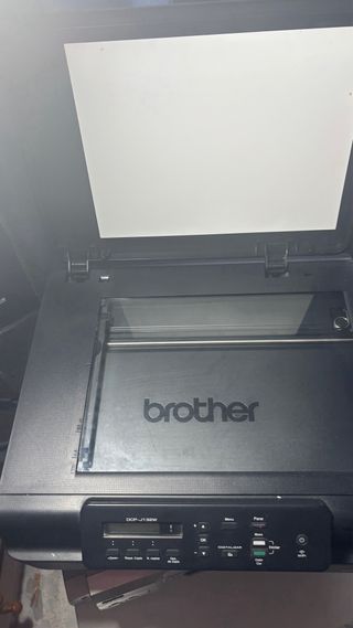 Stampante multifunzione Brother DCP-J132W