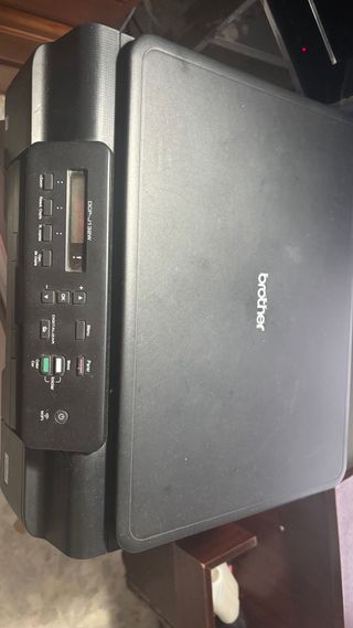 Stampante multifunzione Brother DCP-J132W