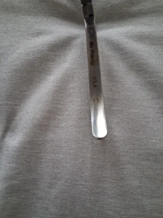 Alicate ortodoncia para despegar bandas Hu-Friedy