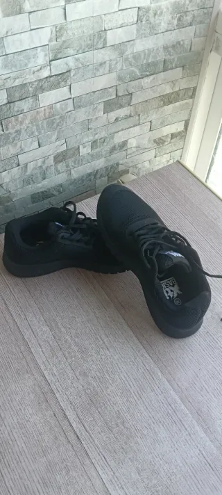 Tenis XTi Negros Talla 36