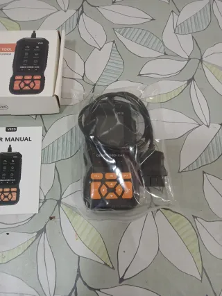 OBDII V520 Herramienta Diagnóstico Coche