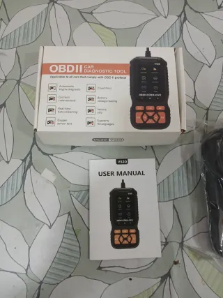 OBDII V520 Herramienta Diagnóstico Coche