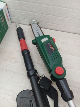 Bosch UniversalChainPole 18 - Sierra de Cadena