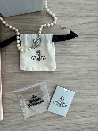 Collar Vivienne Westwood Perlas Plata