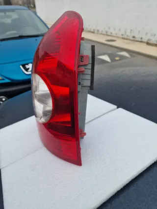 Piloto Trasero Derecho Renault Clio 2