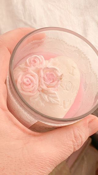 Candela artigianale Lovely Hibiscus