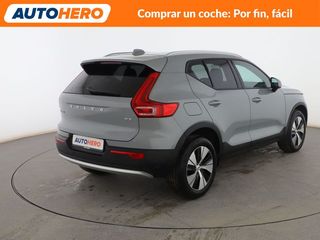 Volvo XC40 2.0 B3 Mild-Hybrid Core 2WD