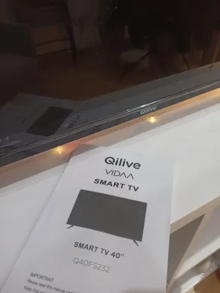 Smart TV Qilive 40 Negra
