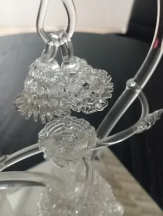 Escultura de cristal de pájaros y corazón