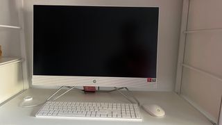 HP All in One AMD Ryzen 7 Blanco