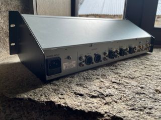 Mesa de Mezclas Ecler Compact 5