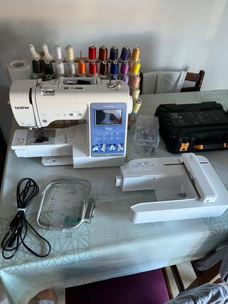 Máquina coser y bordar Brother Innov-is M380D WIFi