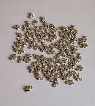 100 Ciondoli Stella in Plastica Dorata