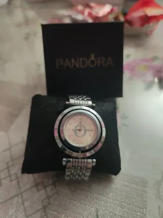 Reloj Pandora Plata y Blanco