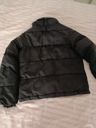 Plumífero Stradivarius Talla S Negro