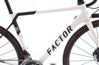 Promo · Factor O2 AXS 12V (carretera) t.52 Reacondicionada