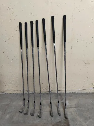 Palos de Golf Titleist CB Forjados Acero 716